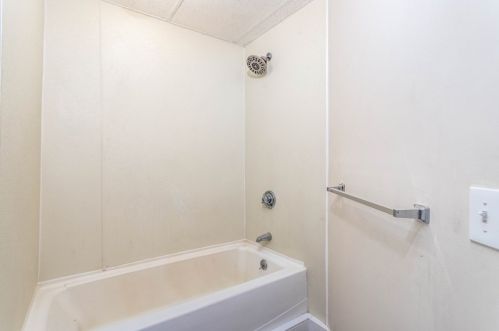 61 Estabrook St, Royalston MA 01331-3516 exterior