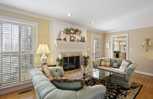 1266 Mile Post Dr, Atlanta GA 30338-4710 exterior