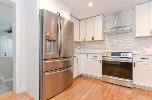 37 Needham St, Norfolk MA  02056-1648 exterior