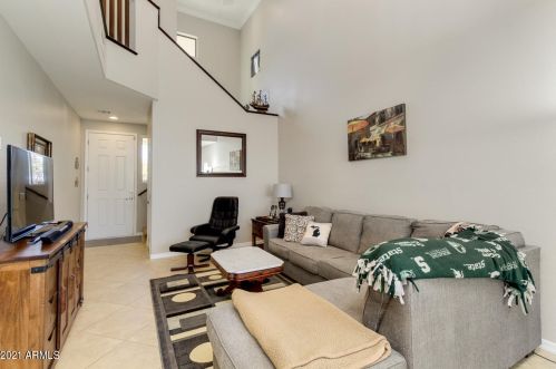 1344 Belmont Ave, Phoenix AZ 85021-6876 exterior