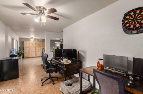 3762 Crocus Dr, Phoenix AZ 85032-5419 exterior