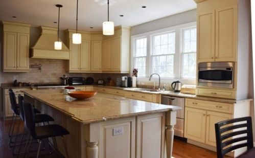 162 Evelyn Rd, Newton MA 02468-1042 exterior