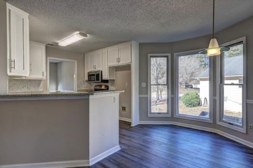 254 Hillandale Dr, Stockbridge GA 30281-3048 exterior