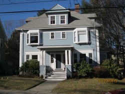 11 Bradford Rd, Newton, MA 02461-1003