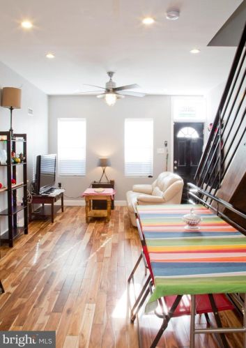 2227 Gerritt St, Philadelphia, PA 19146-4216