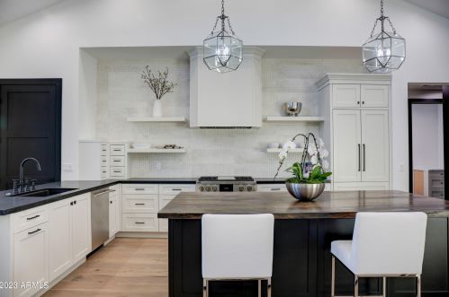 3417 44th Pl, Phoenix AZ 85050-6934 exterior