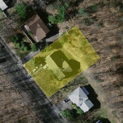 712 Dedham St, Newton MA 02459-2937 aerial view