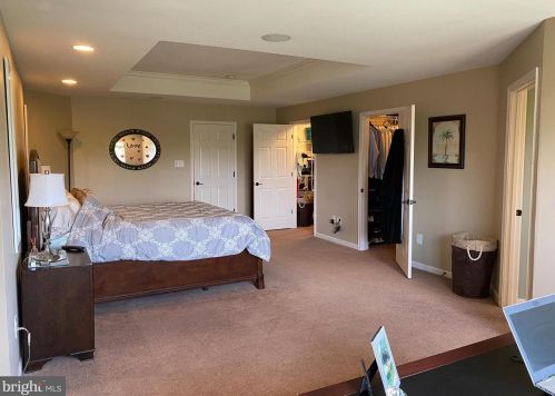 618 Sweetgum Ln, West Deptford NJ  08096-5565 exterior