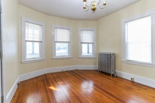 29 Fairview St, Dedham MA 02026-3254 exterior