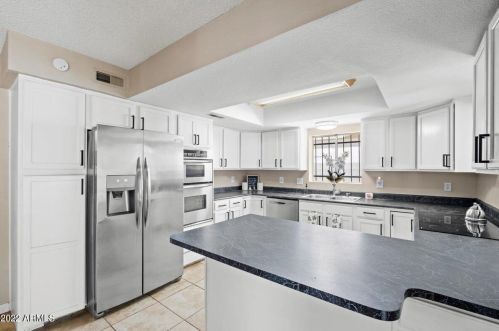 4624 79th Ave, Phoenix, AZ 85033-1110