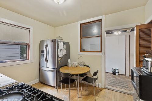 2401 Kenilworth Ave, Forest View IL 60402-2213 exterior