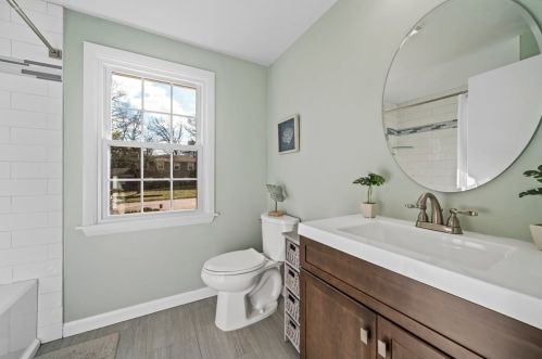 39 Sunset Dr, Seekonk MA 02771-4511 exterior