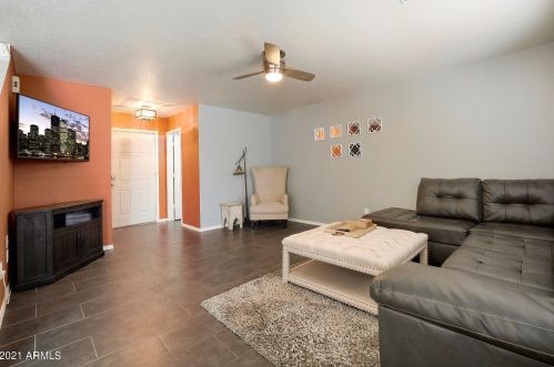 16205 17th Dr, Phoenix AZ  85045-1795 exterior