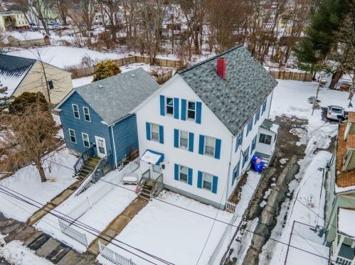 20 Myrtle St, Taunton, MA 02780-4112