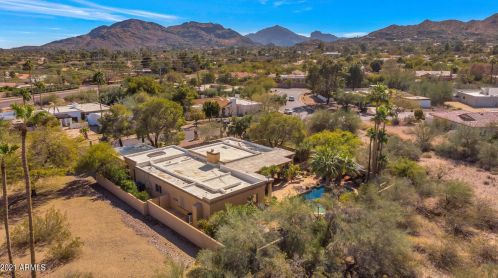 9416 47 St, Phoenix AZ 85028-5204 exterior