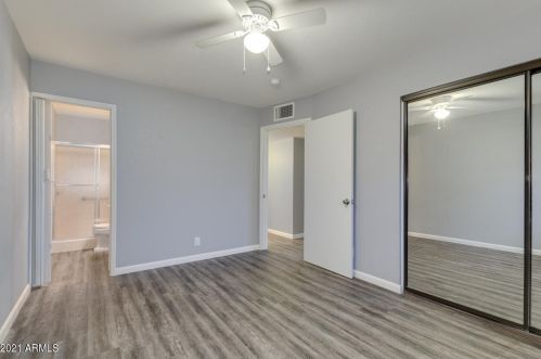 1123 El Camino Dr, Phoenix AZ 85051-4628 exterior