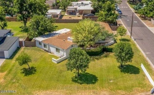 1121 Bethany Home Rd, Phoenix AZ  85014-2229 exterior