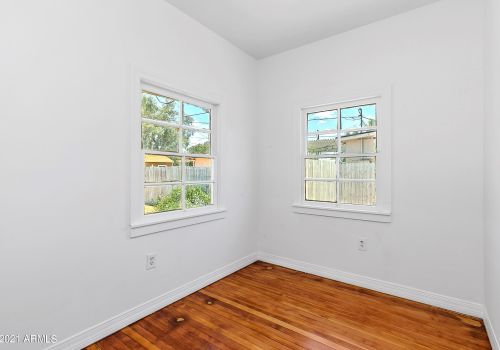 2521 11th St, Phoenix AZ 85006-1038 exterior