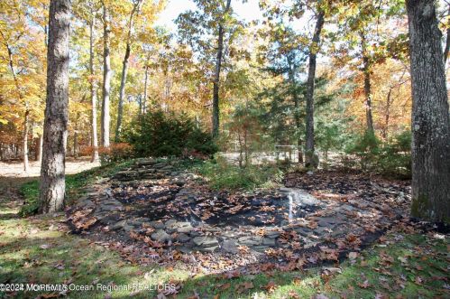 1062 Lakehurst Ave, Jackson Twp NJ 08527-5250 exterior