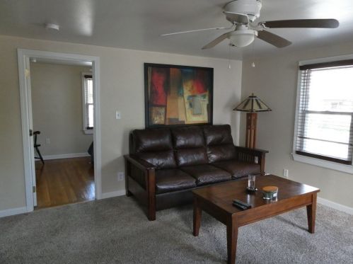 496 Nash Rd, New Bedford MA 02746-1827 exterior