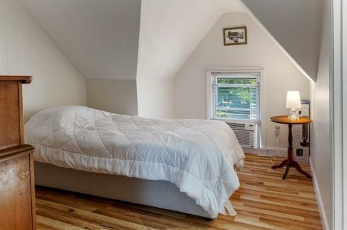 41 Teel St, Arlington MA 02474-5512 exterior