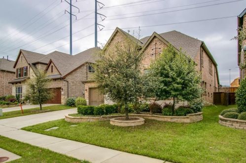 7855 Southfork Bnd, Irving TX  75063-4525 exterior