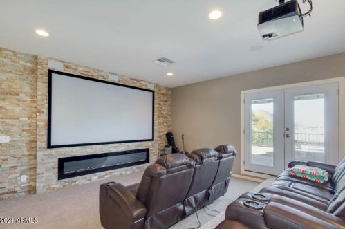 26620 52nd Dr, Phoenix, AZ 85083-1289