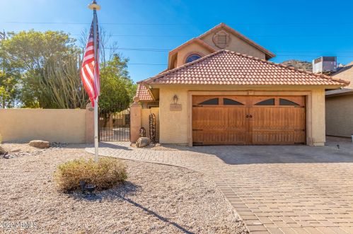 10622 40th Pl, Phoenix, AZ 85044-1330