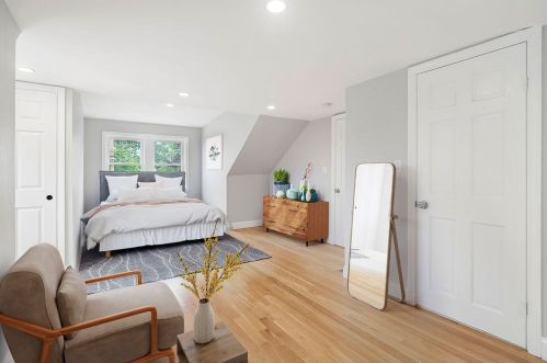 800 Central Ave, Needham MA  02492-2010 exterior