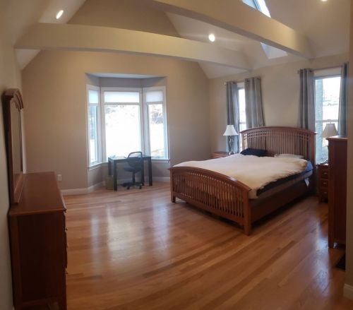 8 Clemmons St, Southborough MA  01772-1314 exterior