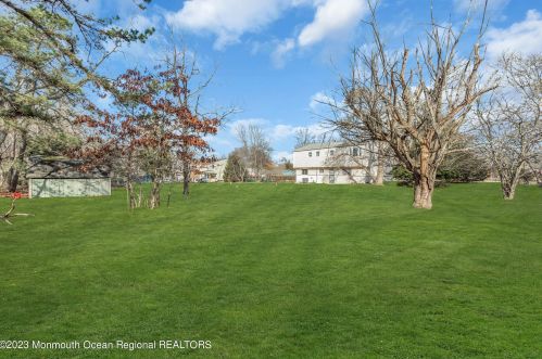 41 Beam Ave, Jackson Twp NJ  08527-2506 exterior