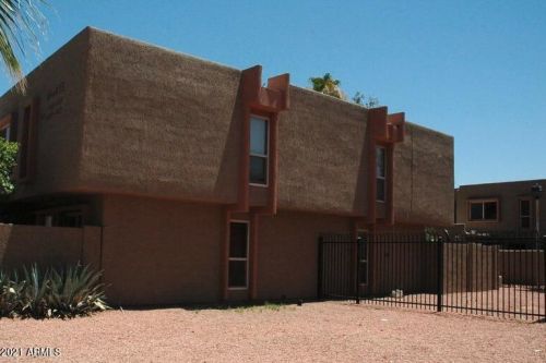 1423 54th Ave, Phoenix, AZ 85043-1755