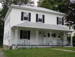 5 Oak Ave, Newton, MA 02465-1814