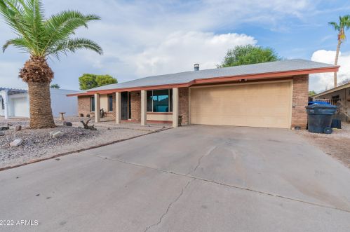 601 Essex Ln, Mesa, AZ 85208-1937