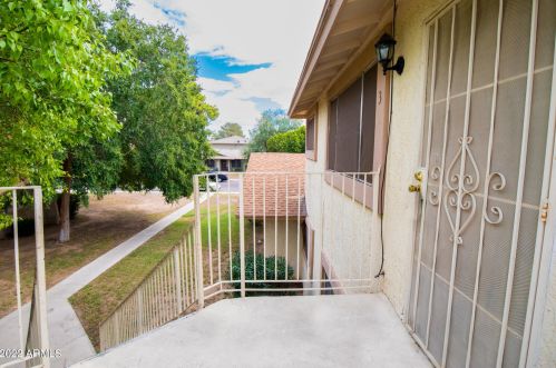 8112 33rd Dr, Phoenix, AZ 85051-6108