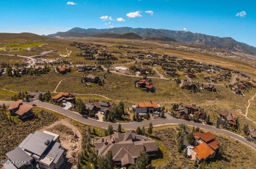 2727 Westview Trl, Park City UT 84098-6342 exterior