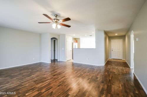 16238 28th St, Phoenix AZ  85032-3002 exterior