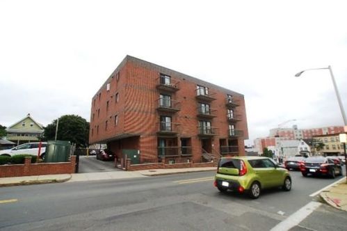 15 Ferry St, Everett MA  02149-4959 exterior