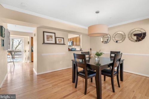 5327 Tarkington Pl, Columbia MD 21044-5407 exterior