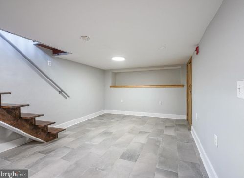 1815 20 St, Philadelphia PA 19145-2048 exterior