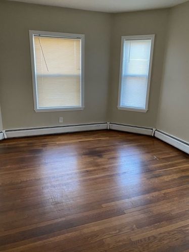 270 Stetson St, Fall River MA 02720-5803 exterior