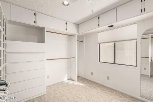 11420 Ahwatukee Dr, Phoenix AZ 85044-3102 exterior