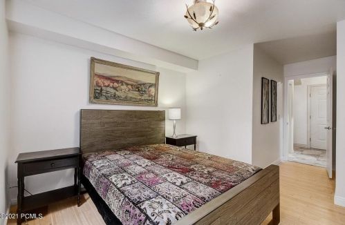 1492 Mdw Loop Rd, Park City UT 84098-5941 exterior