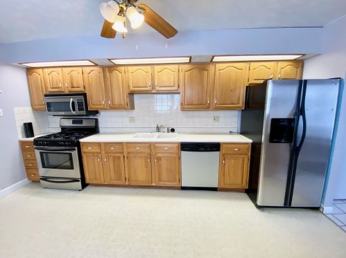 1201 Kennedy Dr, Swygert IL 61764-9169 exterior