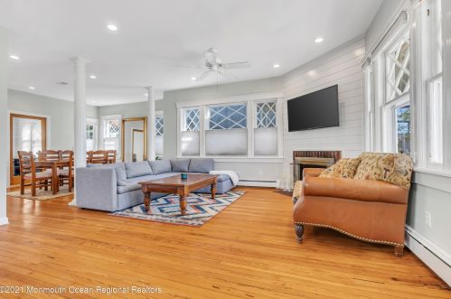 119 Pearl St, Tinton Falls NJ 07701-1522 exterior