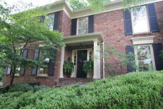 1008 Doric Cir, Louisville, KY 40205-1734