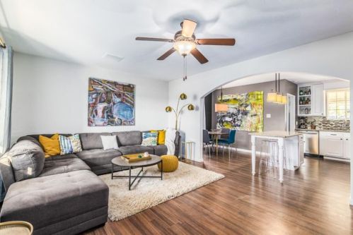 4203 15th Dr, Phoenix, AZ 85015-4712