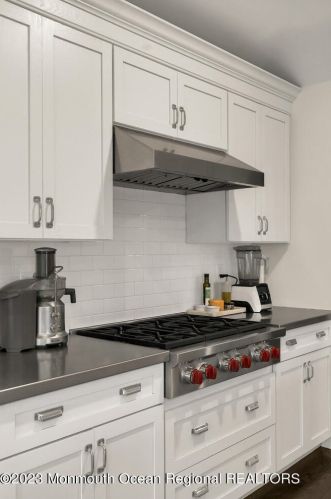 67 Rivers Edge Dr, Little Silver NJ  07739-1708 exterior