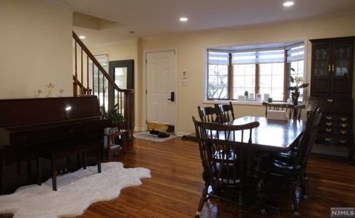 284 Hickory Ave, Tenafly NJ  07670-1433 exterior