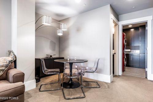 1024 Norfolk Ave, Park City UT 84060-5444 exterior